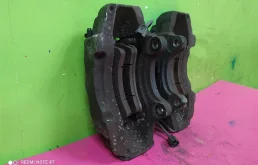 Суппорт передний левый для Audi Q7 на фотографиях