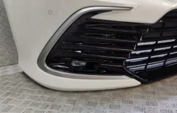 Противотуманка (ПТФ) передняя правая для Toyota Alphard 2024 года на фотографиях