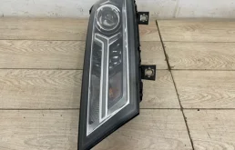 Фара ксенон левая для Audi Q7 на фотографиях