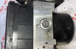 Блок ABS для Honda Accord 2005 года на фотографиях