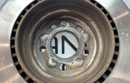 Диски тормозные передние (комплект) для Mercedes-Benz E class на фотографиях