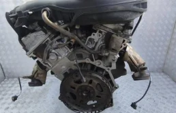 Двигатель без навесного для Chrysler 300C 2011 года на фотографиях