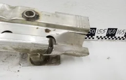 Усилитель заднего бампера для Volkswagen Touareg 2023 года на фотографиях