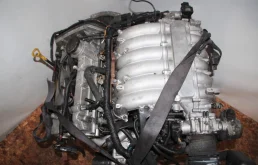 Двигатель без навесного для Kia Sorento 2002 года на фотографиях