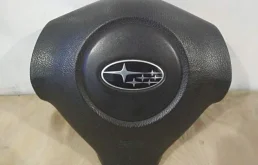 Подушка безопасности водителя для Subaru Forester на фотографиях