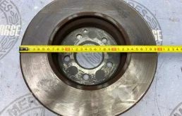 Диски тормозные передние (комплект) для Mercedes-Benz E class на фотографиях