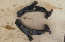 Рычаг передний левый нижний для Mazda CX 5 на фотографиях