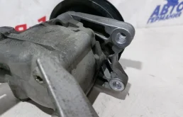 Насос ГУР для BMW X3 2006 года на фотографиях