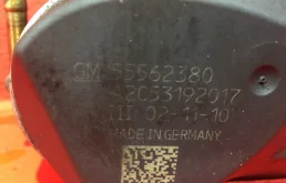 Дроссельная заслонка для Opel Zafira 2015 года на фотографиях
