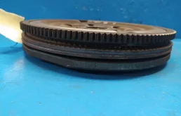 Маховик для Nissan X-Trail на фотографиях