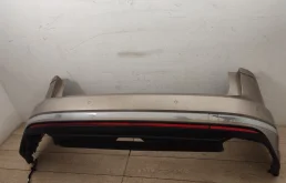 Бампер задний для Volkswagen Touareg 2025 года на фотографиях