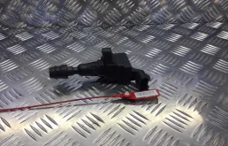 Катушка зажигания для Opel Insignia 2014 года на фотографиях