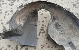 Подкрылок передний правый для Opel Zafira на фотографиях