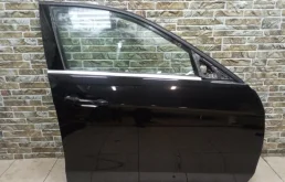 Дверь передняя правая для Mercedes-Benz E class на фотографиях