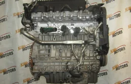 Двигатель для Volvo C30 2008 года на фотографиях