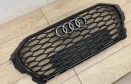 Решетка радиатора для Audi Q3 2023 года на фотографиях
