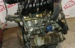 Двигатель без навесного для Nissan March на фотографиях