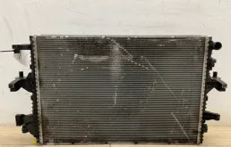 Радиатор охлаждения ДВС для Volkswagen Transporter T5 facelift 2009-2015