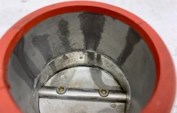 Дроссельная заслонка для Mercedes-Benz C class 2006 года на фотографиях