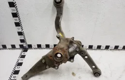 Кулак поворотный правый для BMW 7er G11/G12 2015-2021