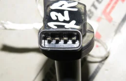 Катушка зажигания для Toyota Corolla на фотографиях