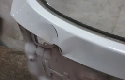 Крышка багажника для Hyundai i40 2016 года на фотографиях