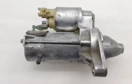 Стартер для Toyota RAV4 2019 года на фотографиях