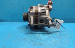 Генератор для Subaru Forester 2009 года на фотографиях