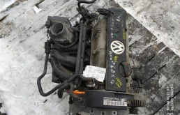 Двигатель без навесного для Skoda Roomster на фотографиях