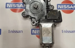 Мотор стеклоподъемника передний левый для Nissan Almera Classic на фотографиях