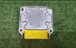 Блок SRS для Skoda Rapid 2015 года на фотографиях