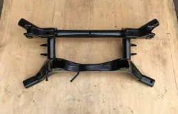 Задняя балка для Mitsubishi ASX 2010 года на фотографиях