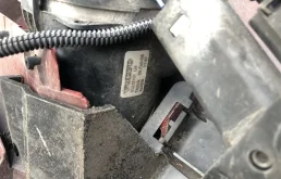 Противотуманка (ПТФ) передняя левая для Volvo XC70 на фотографиях