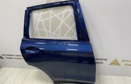 Накладка на дверь задняя правая для BMW X3 2019 года на фотографиях