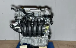 Двигатель без навесного для Lexus ES 2017 года на фотографиях