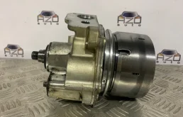 Насос вариатора для Volvo XC90 2003 года на фотографиях