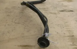 Горловина топливного бака для Mazda MPV на фотографиях