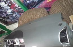 Приборная панель для Audi Q7 на фотографиях