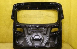 Дверь багажника для Toyota Alphard 2021 года на фотографиях