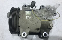 Компрессор кондиционера для Nissan Pathfinder на фотографиях