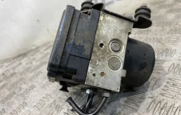 Блок ABS для Audi Q7 на фотографиях