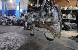 Двигатель для Lexus LS 2010 года на фотографиях