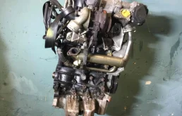 Двигатель без навесного для Skoda Roomster на фотографиях