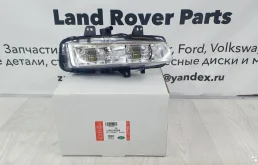 Противотуманка (ПТФ) передняя правая для Land Rover Range Rover Evoque на фотографиях