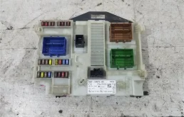 Блок предохранителей салона (1861473) для Ford Mondeo 4 рестайлинг