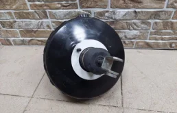 Вакуумный усилитель тормозов для Mercedes-Benz E class на фотографиях