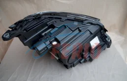 Фара правая для Mercedes-Benz E class на фотографиях