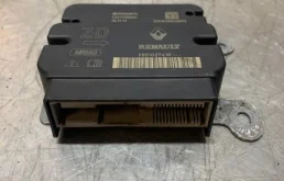 Блок управления двигателем для Renault Logan на фотографиях