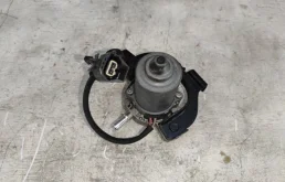 Вакуумный усилитель тормозов для Volvo XC90 2002 года на фотографиях