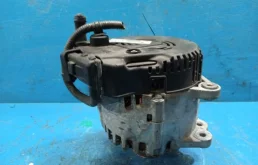 Генератор для Nissan Serena 2014 года на фотографиях